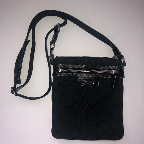 Coach purse - Picture 2 of 2